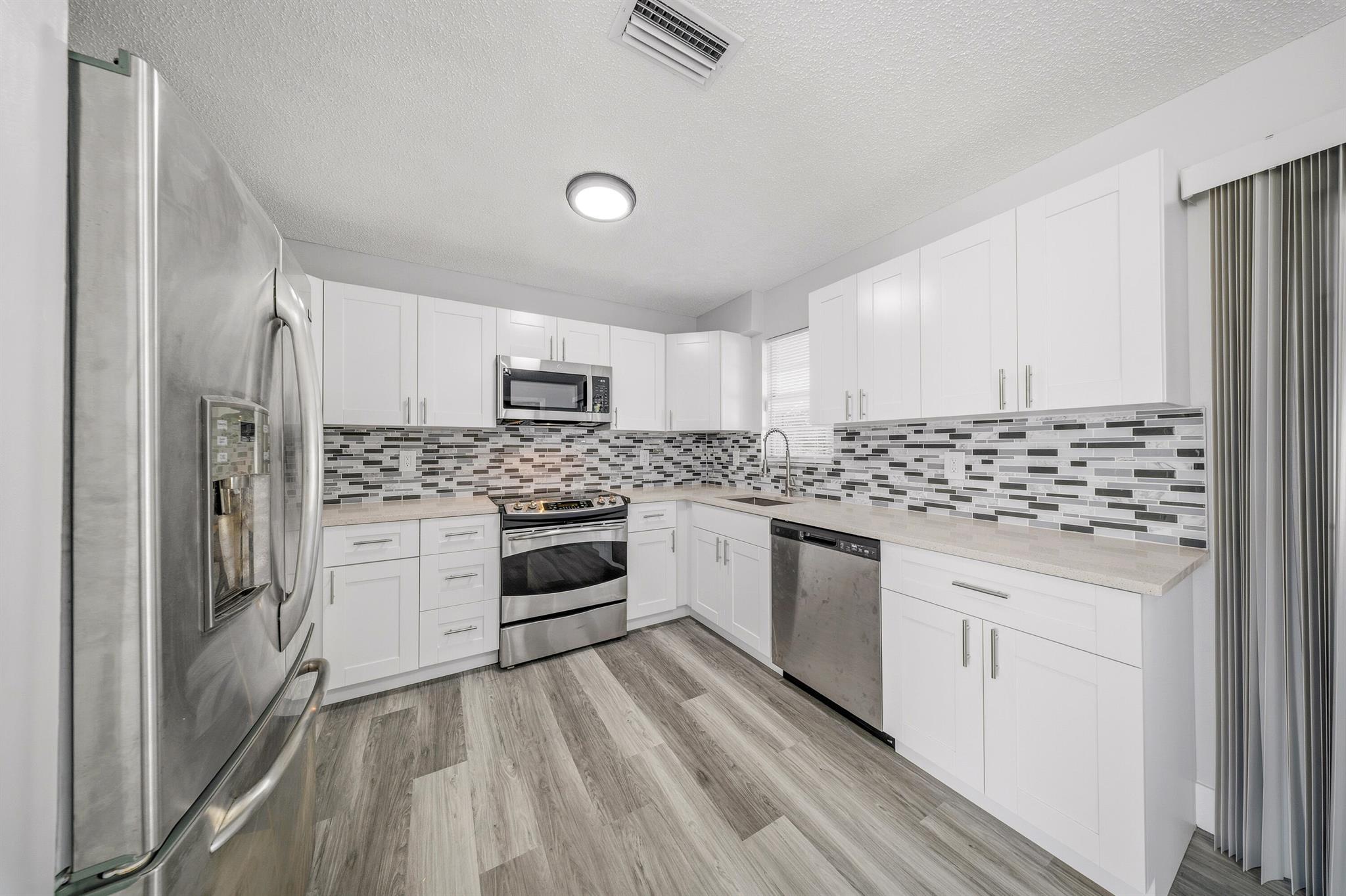 PORT ST LUCIE SECTION 15 - Residential