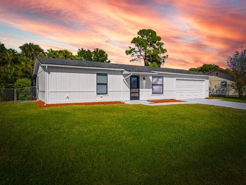 1001 SW Romaine Lane Port St Lucie FL 34953