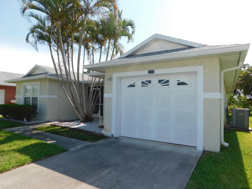 Photo of 5943 Alexandria Circle, Fort Pierce, FL 34982 (MLS # R10995034)