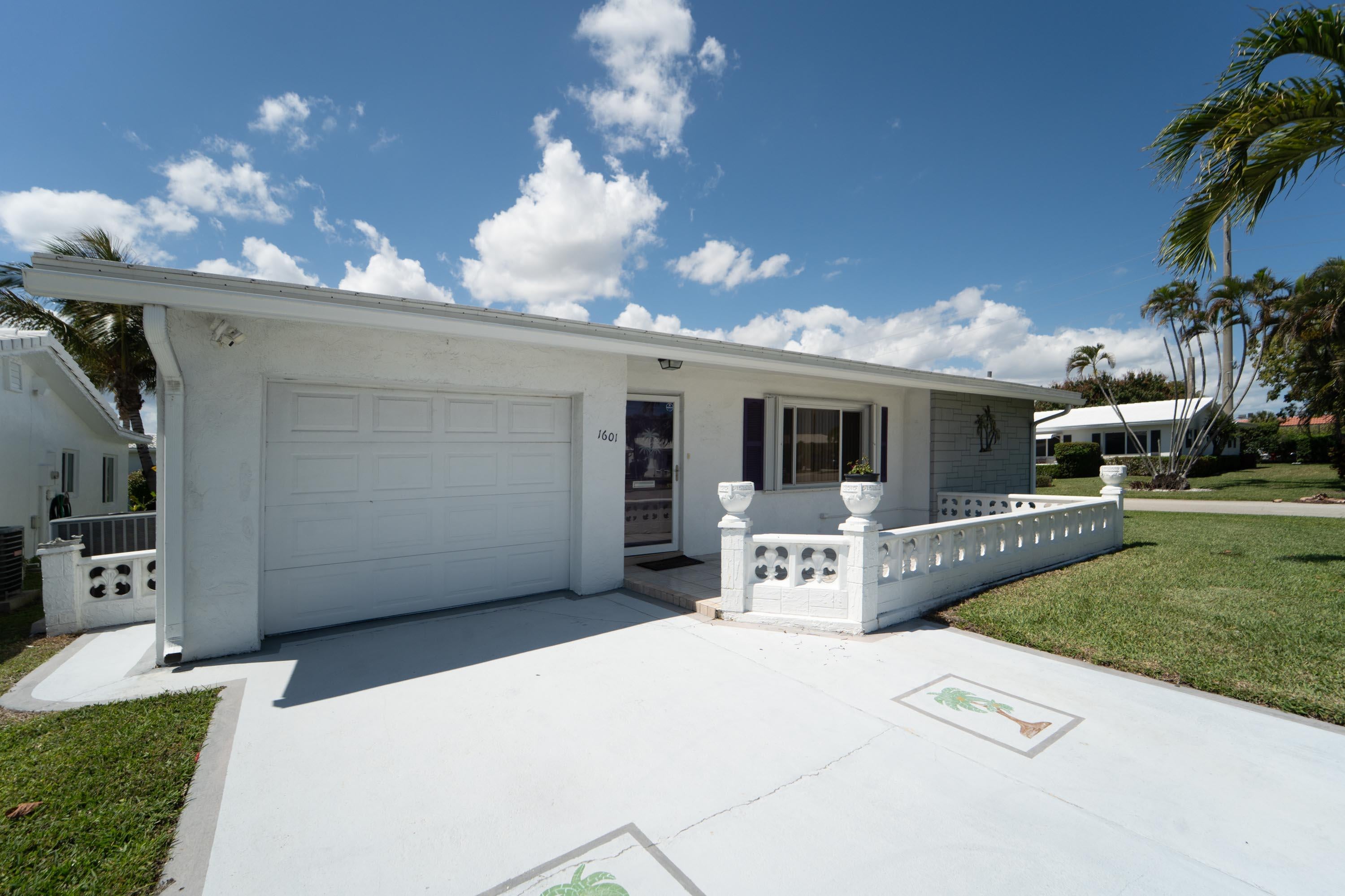 1601 SW 18TH Street SW