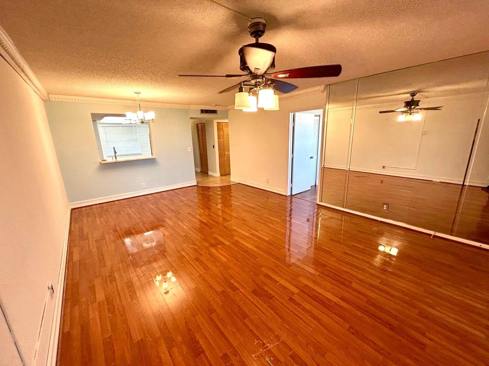 17 OF PALM SPRINGS 2 COND - Residential Lease