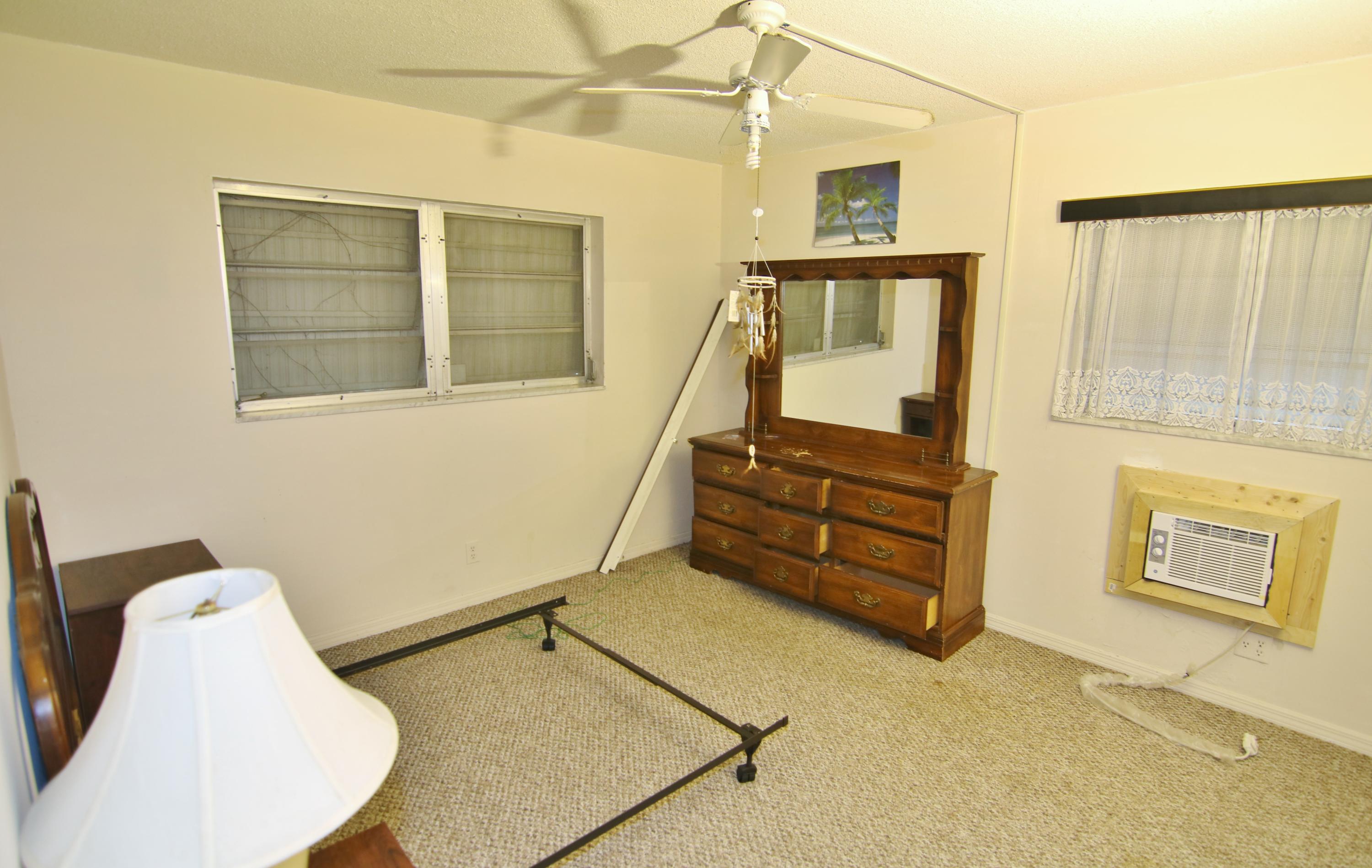 TOWNSITE APTS SEVEN CONDO - Residential