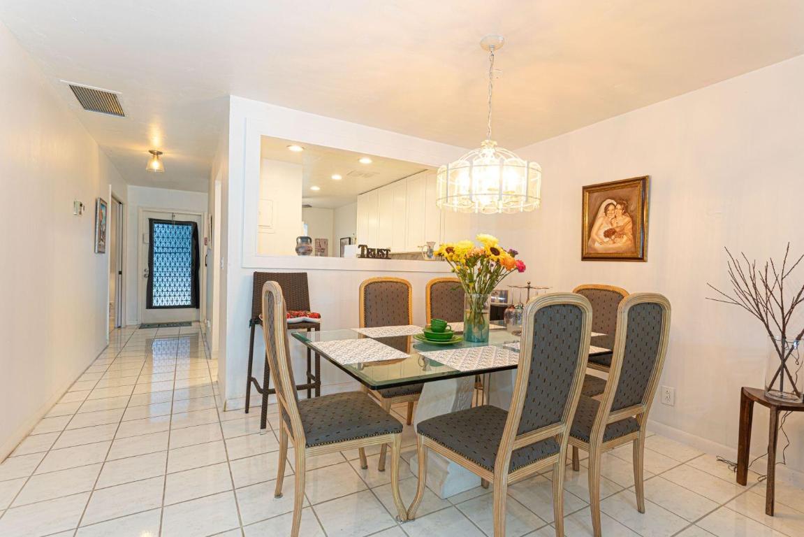 1421 NW 19th Terrace 102