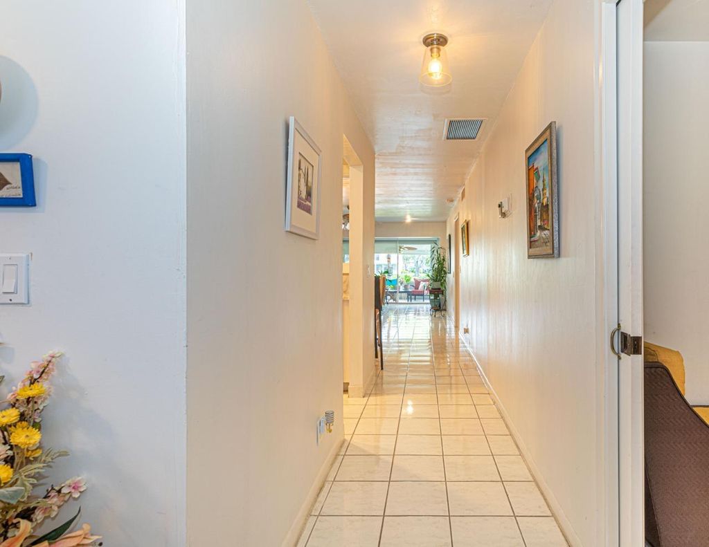 Photo of 1421 NW 19th Terrace #102, Delray Beach, FL 33445 (MLS # R11129709)