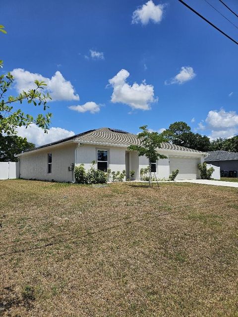 A home in Port St Lucie