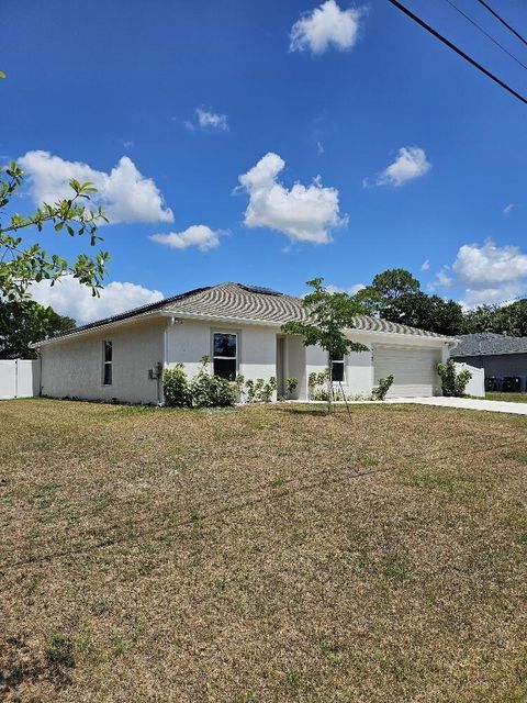 A home in Port St Lucie