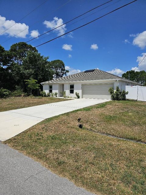 A home in Port St Lucie