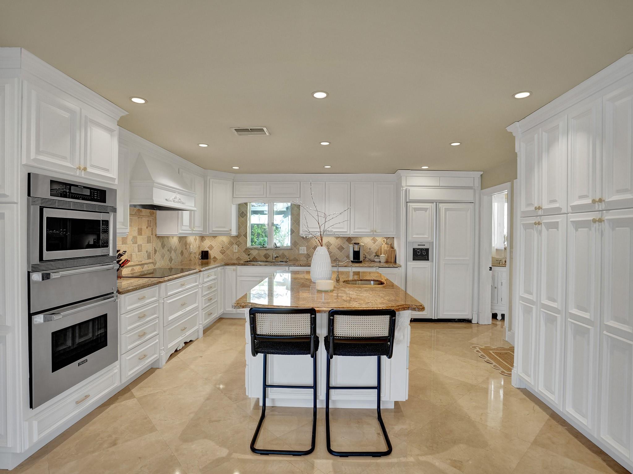 Venetian Isles 3rd Sec 47 - Residential