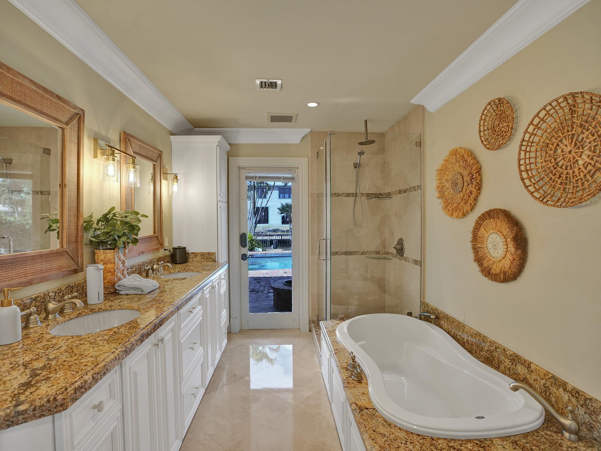Venetian Isles 3rd Sec 47 - Residential