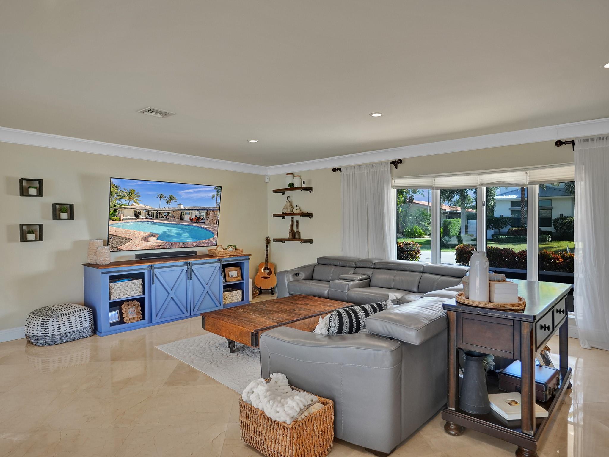 Venetian Isles 3rd Sec 47 - Residential