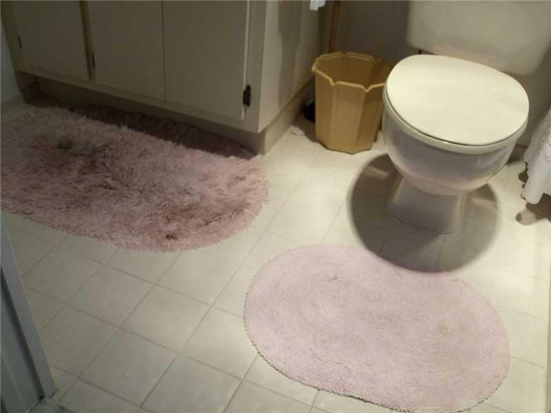 MEADOWBROOK LAKES - Residential