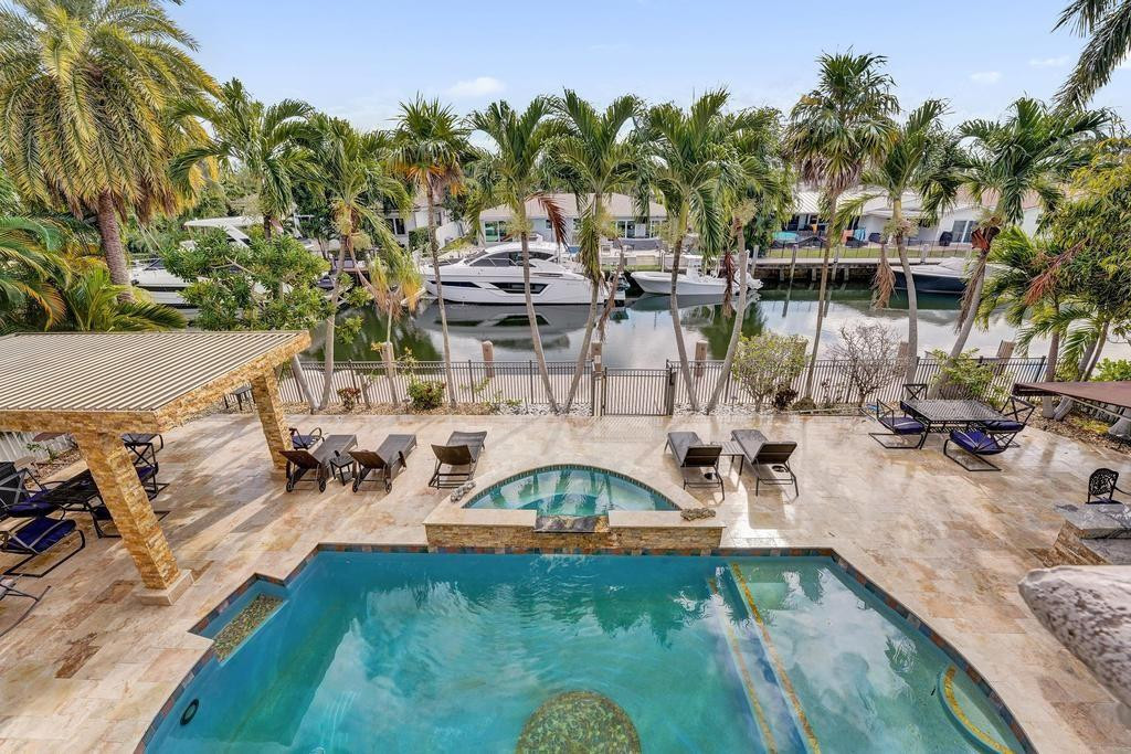 CORAL KEY VILLAS 5TH SEC - Residential