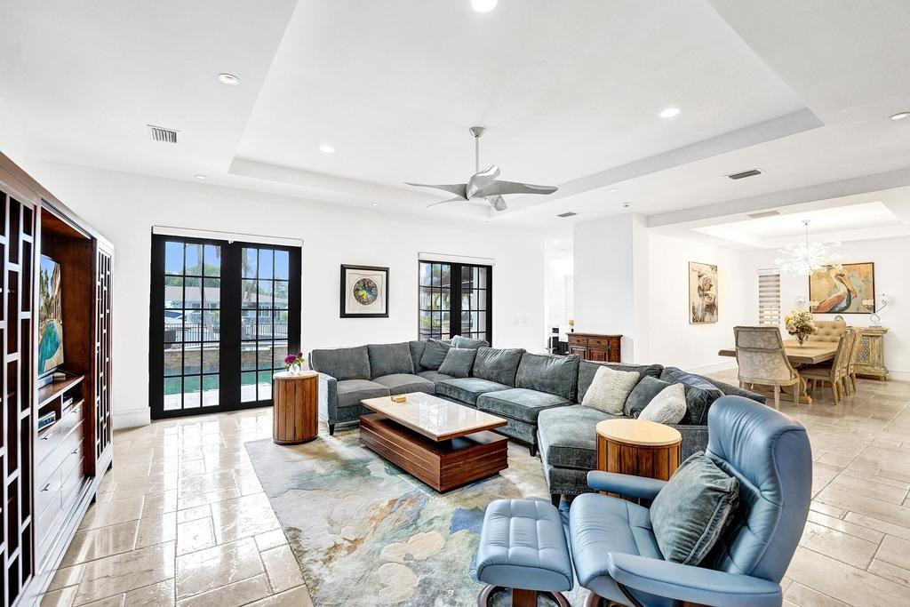 CORAL KEY VILLAS 5TH SEC - Residential
