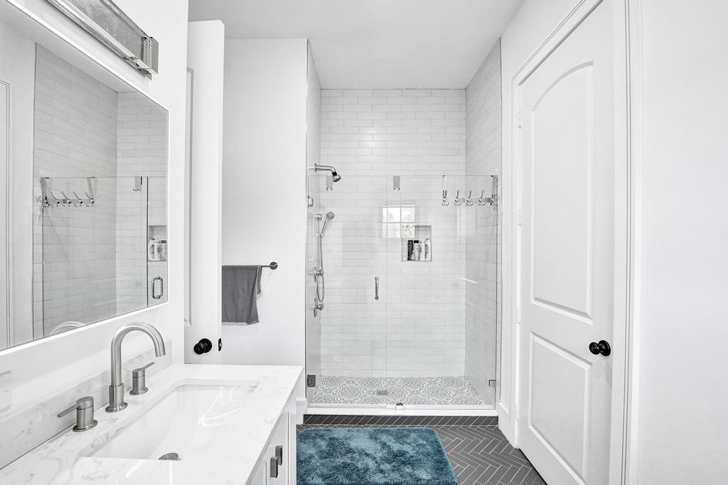 CORAL KEY VILLAS 5TH SEC - Residential