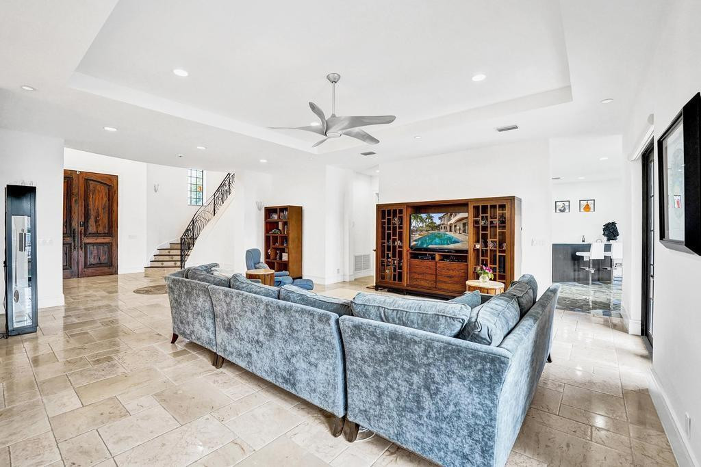 CORAL KEY VILLAS 5TH SEC - Residential