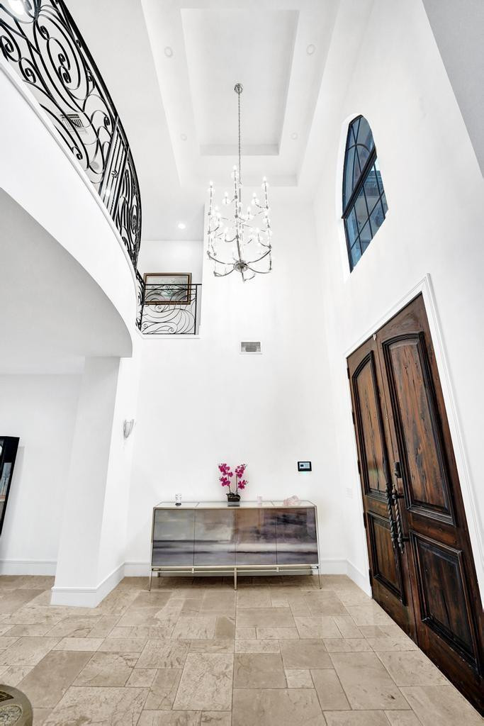 CORAL KEY VILLAS 5TH SEC - Residential