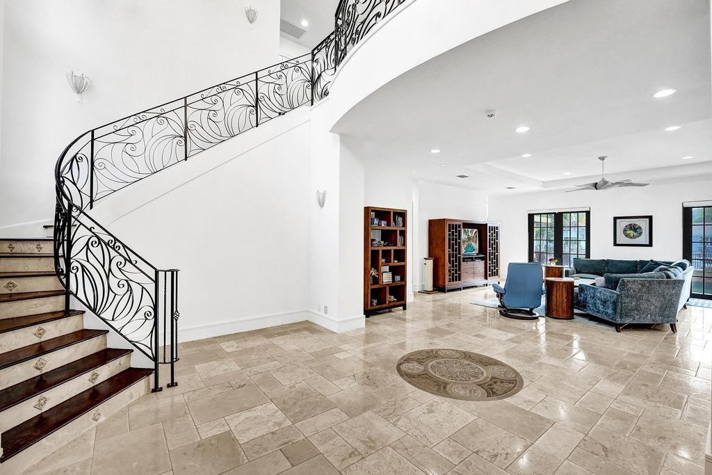 CORAL KEY VILLAS 5TH SEC - Residential