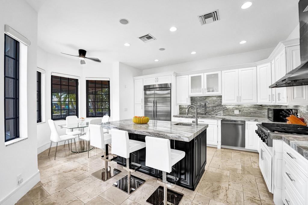 CORAL KEY VILLAS 5TH SEC - Residential