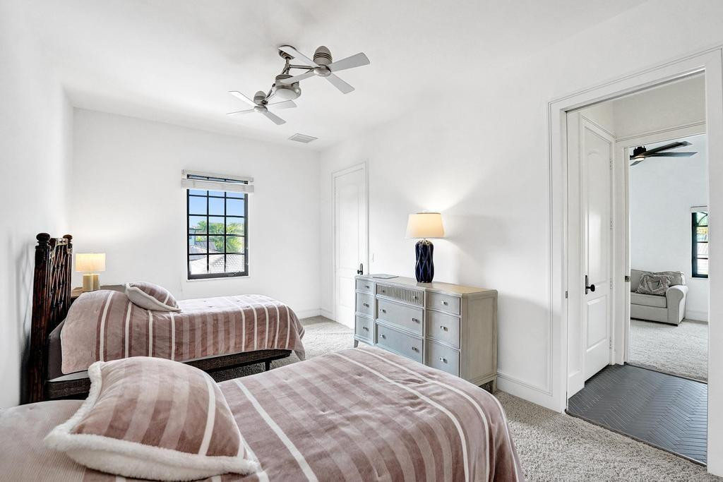 CORAL KEY VILLAS 5TH SEC - Residential