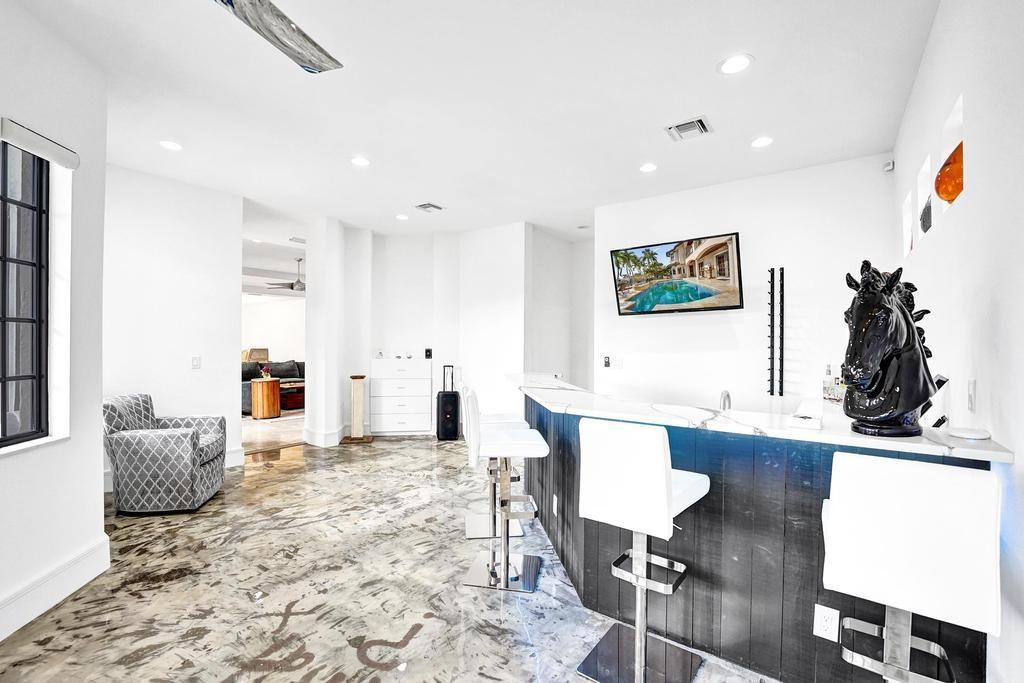 CORAL KEY VILLAS 5TH SEC - Residential