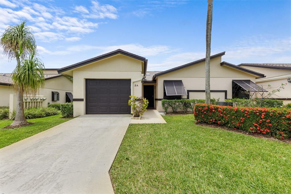 Photo of 2 Ridge Pointe Drive #A, Boynton Beach, FL 33435 (MLS # R10726167)