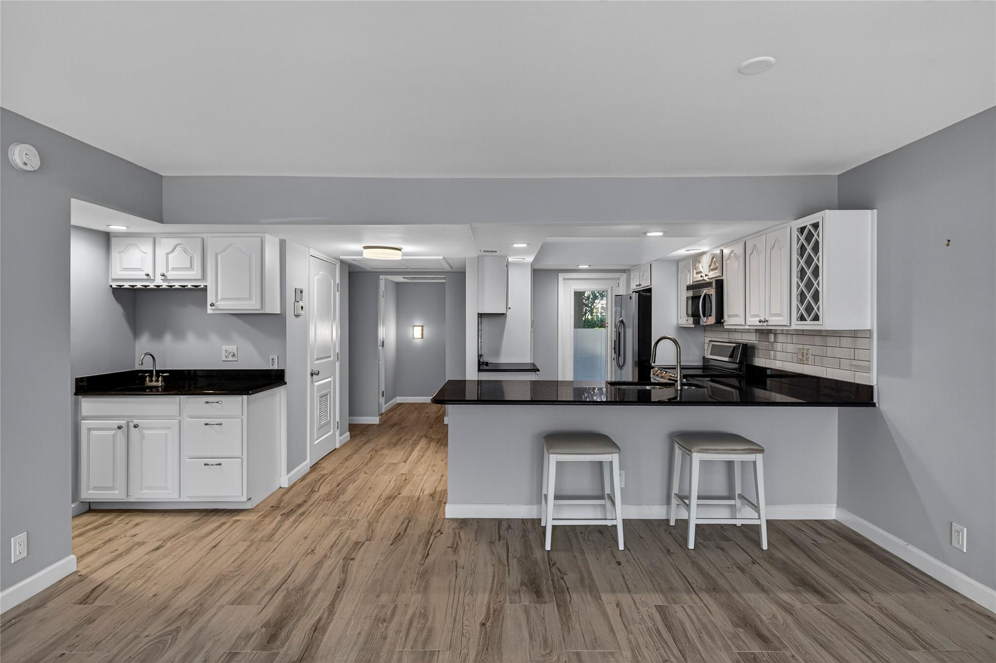 Palm-Aire At Coral Key - Residential Lease