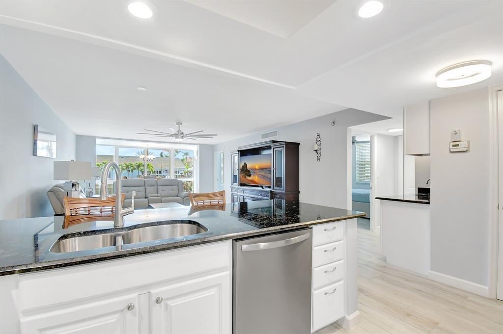 Palm-Aire At Coral Key - Residential Lease