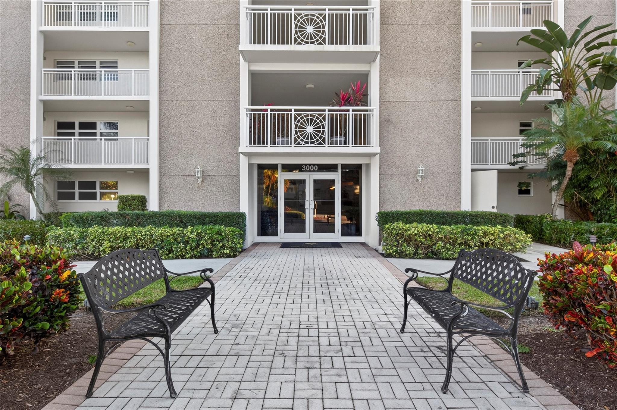 Palm-Aire At Coral Key - Residential Lease