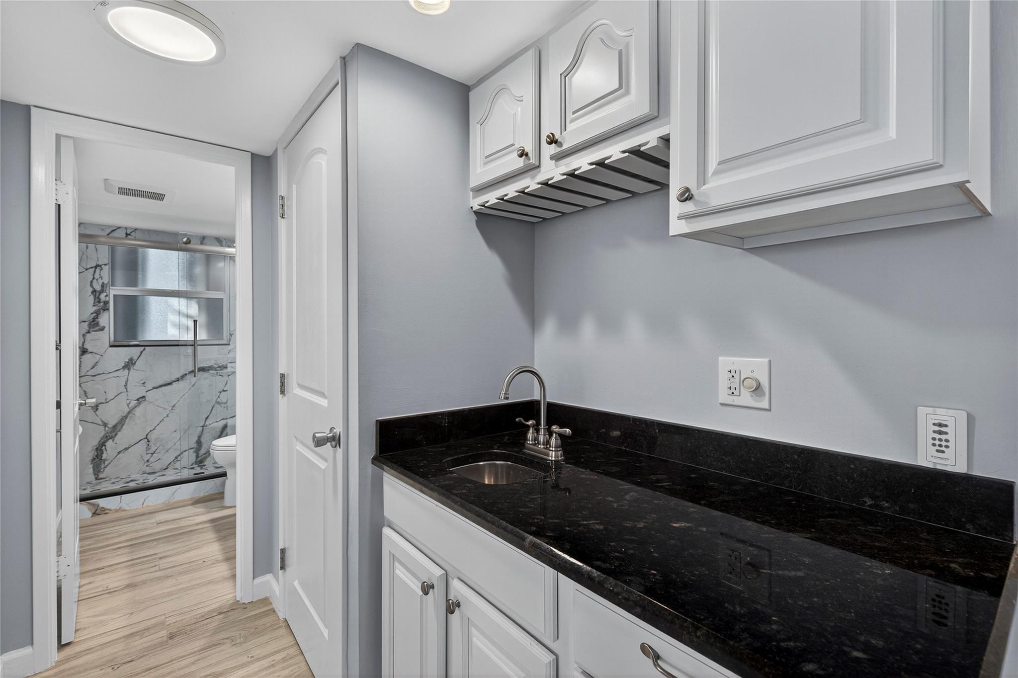 Palm-Aire At Coral Key - Residential Lease