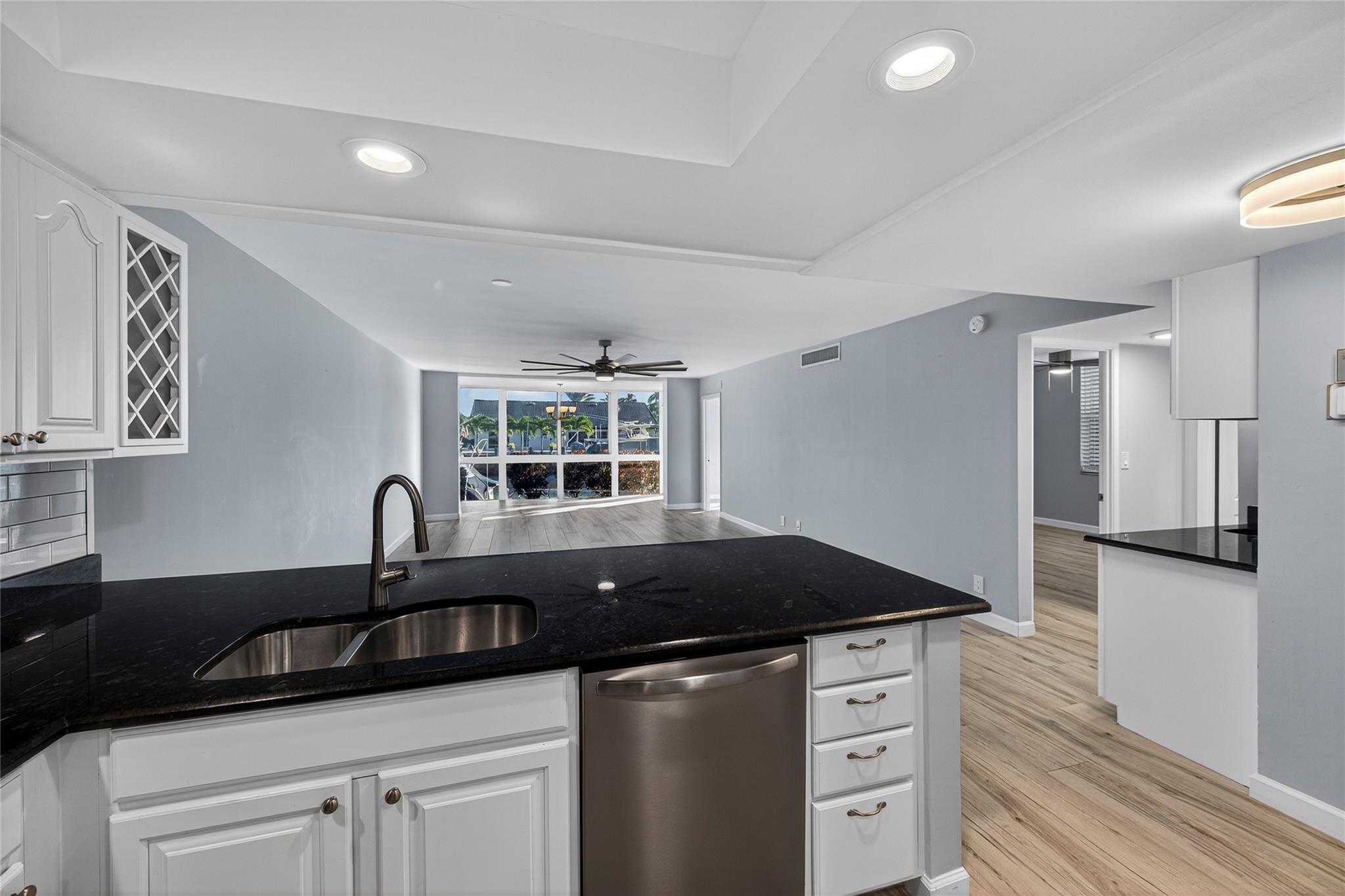 Palm-Aire At Coral Key - Residential Lease