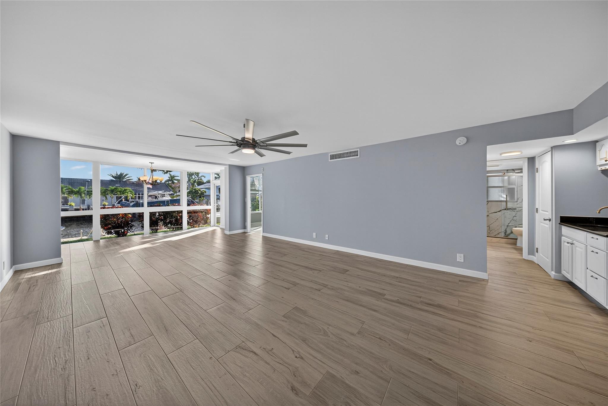 Palm-Aire At Coral Key - Residential Lease