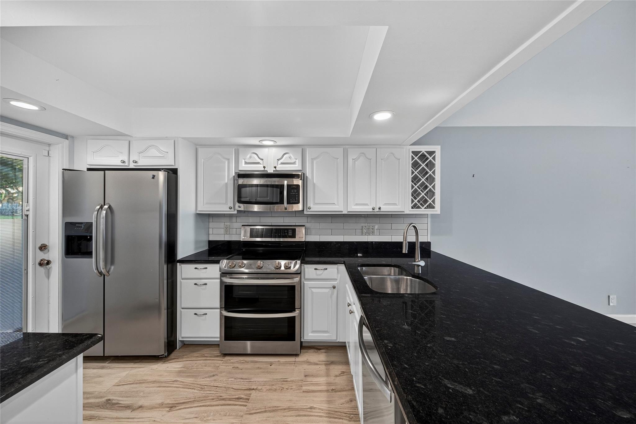 Palm-Aire At Coral Key - Residential Lease