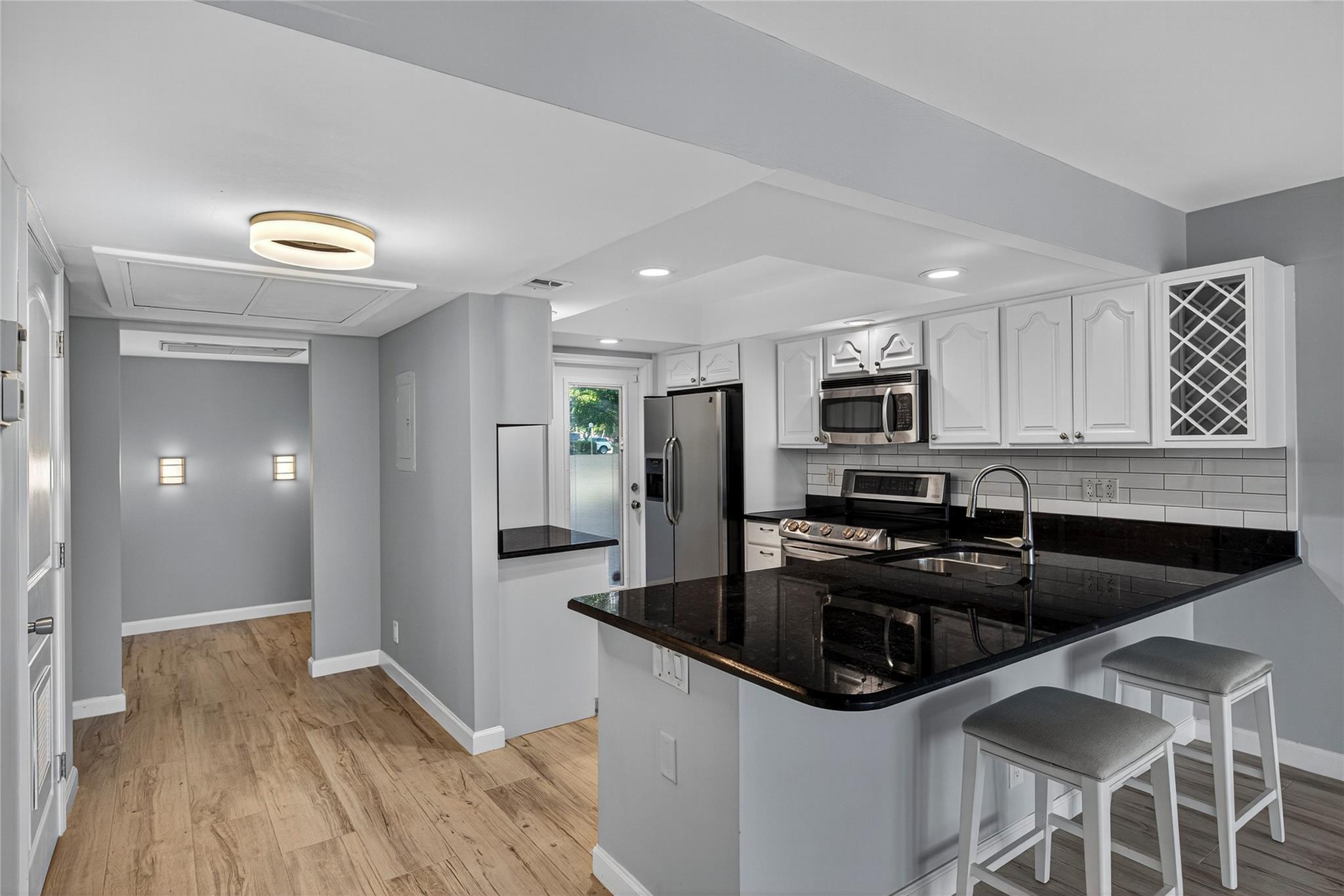 Palm-Aire At Coral Key - Residential Lease