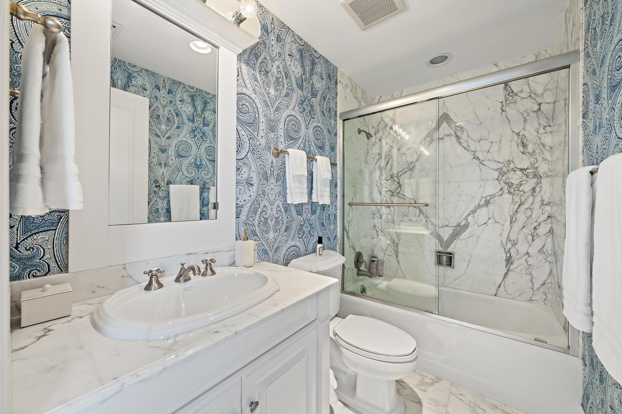 ONE ROYAL PALM WAY CONDO - Residential