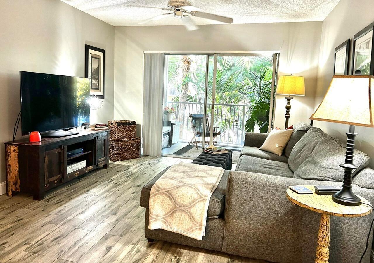 LIGHTHOUSE COVE AT TEQUES - Residential