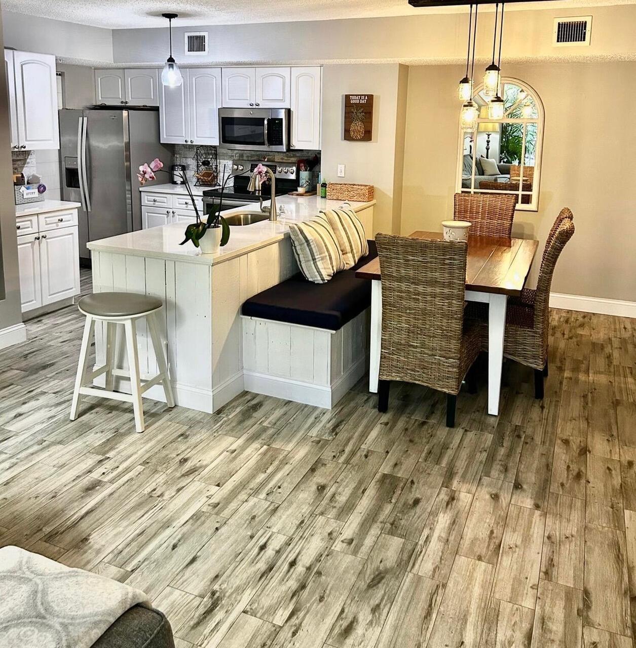 LIGHTHOUSE COVE AT TEQUES - Residential