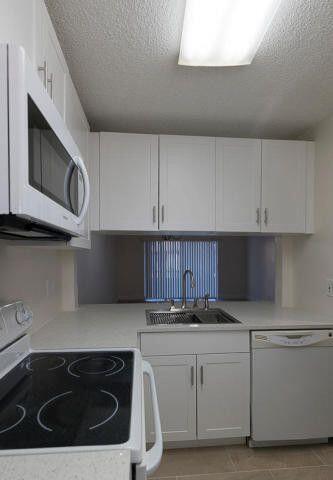 ROSEWOOD CONDO - Residential Lease