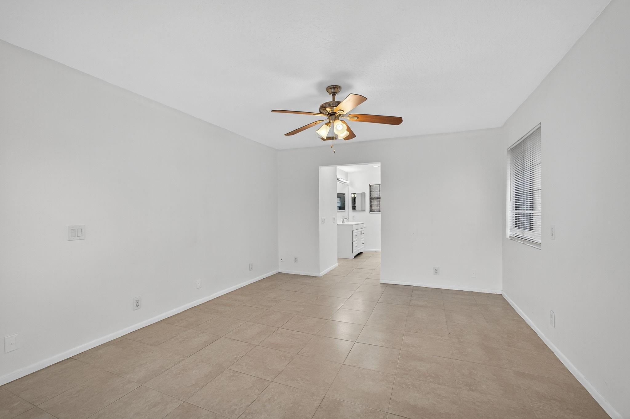 Acreage & Unrec - Residential Lease