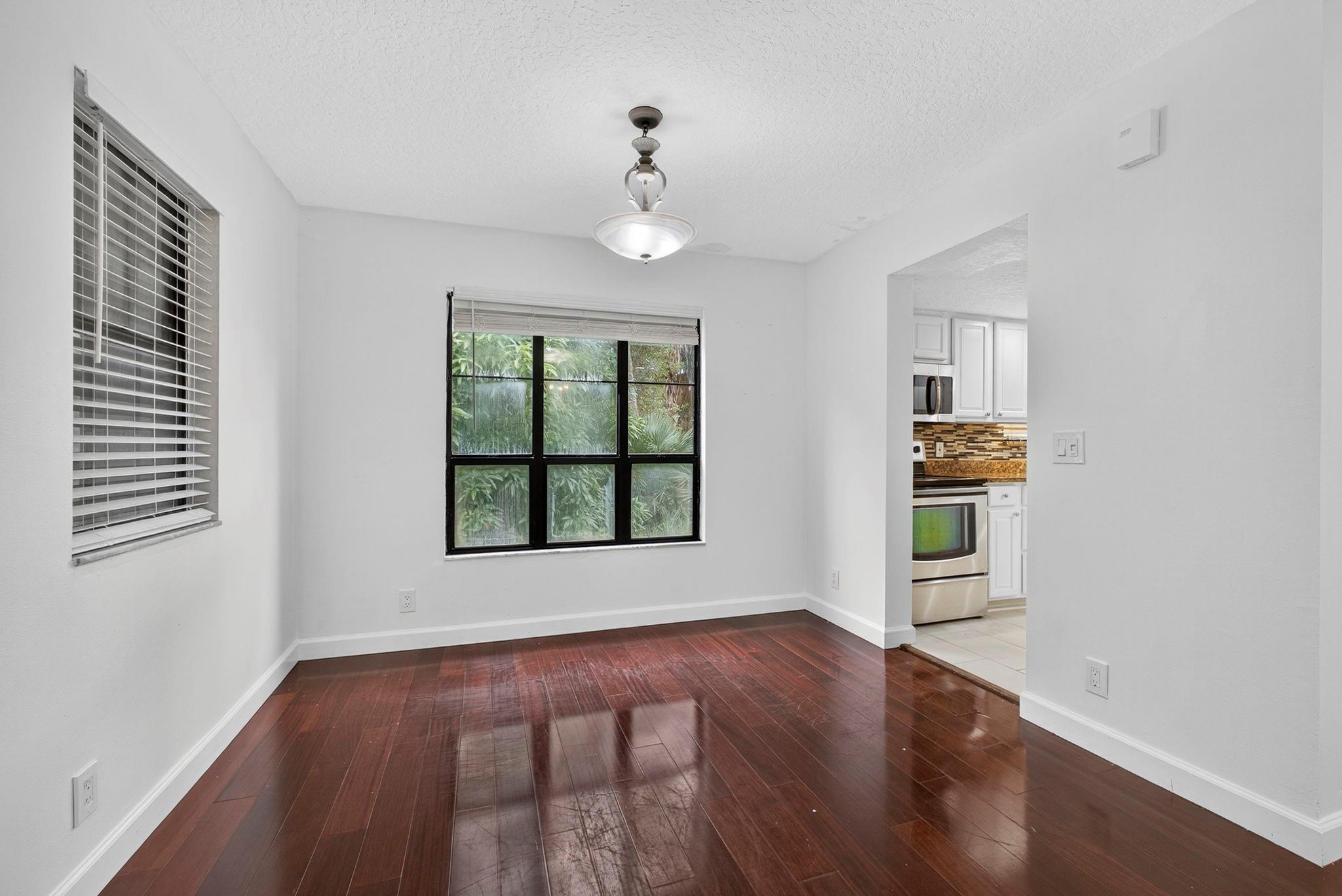 Acreage & Unrec - Residential Lease