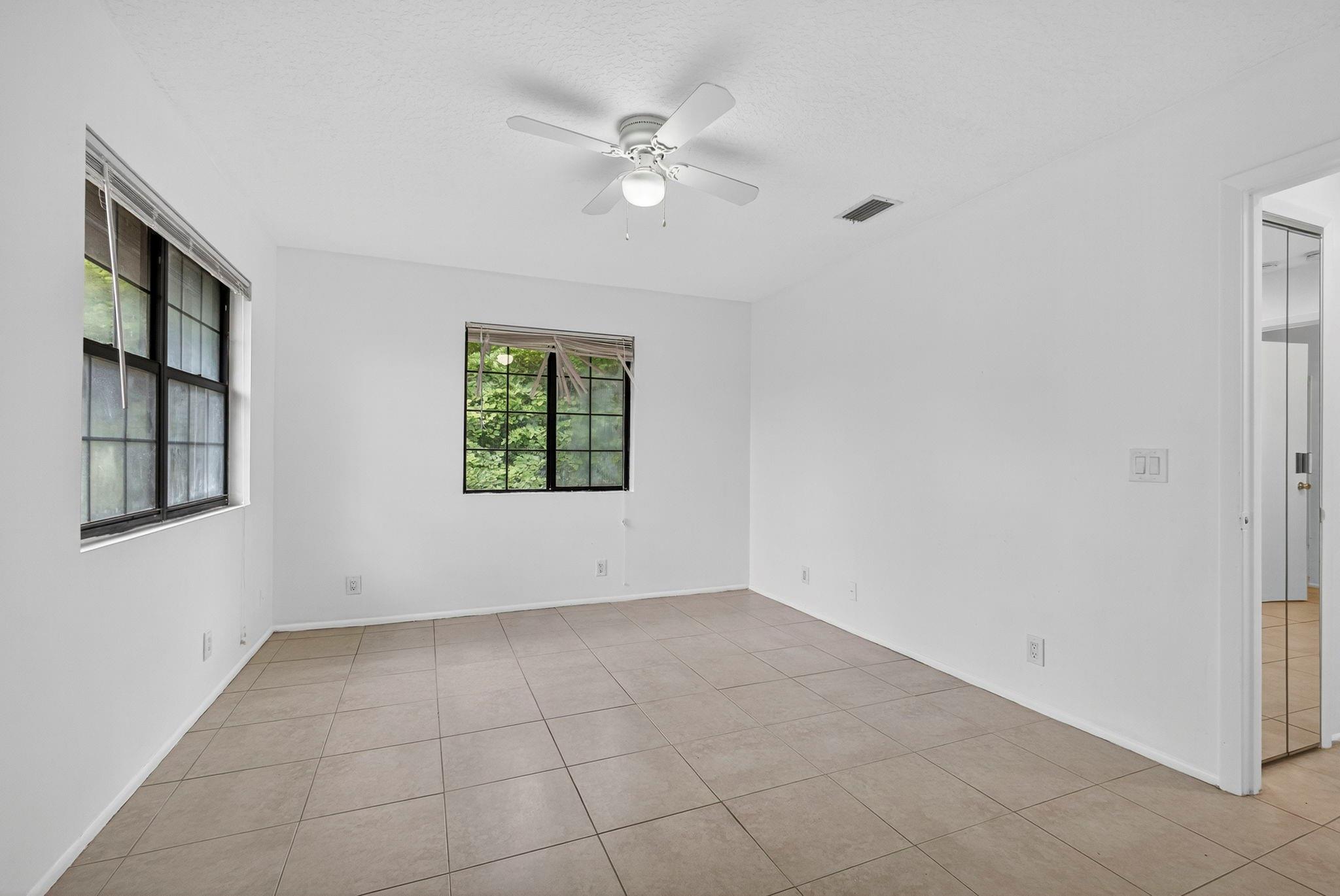 Acreage & Unrec - Residential Lease