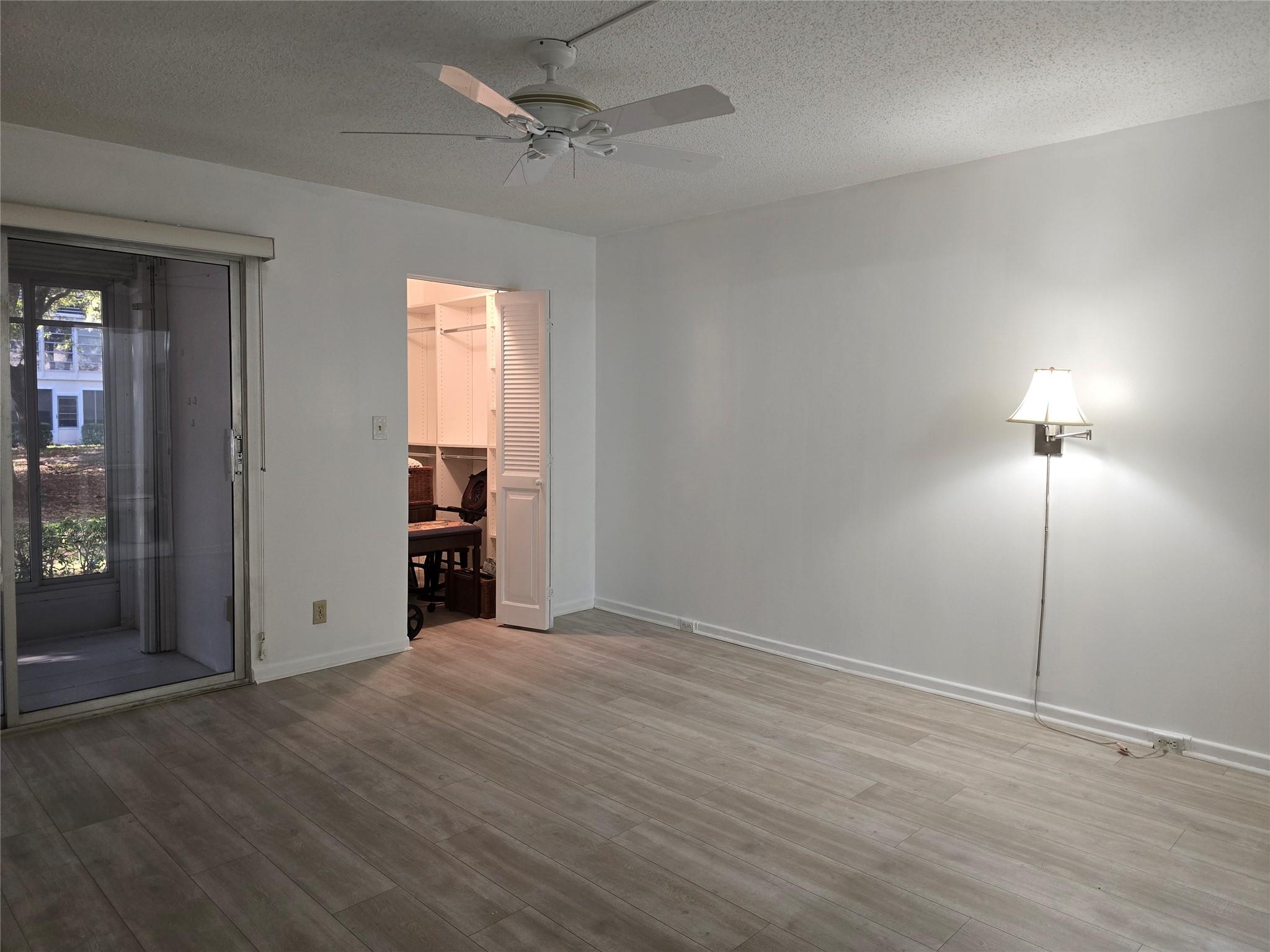 Lucaya Village II-D - Residential