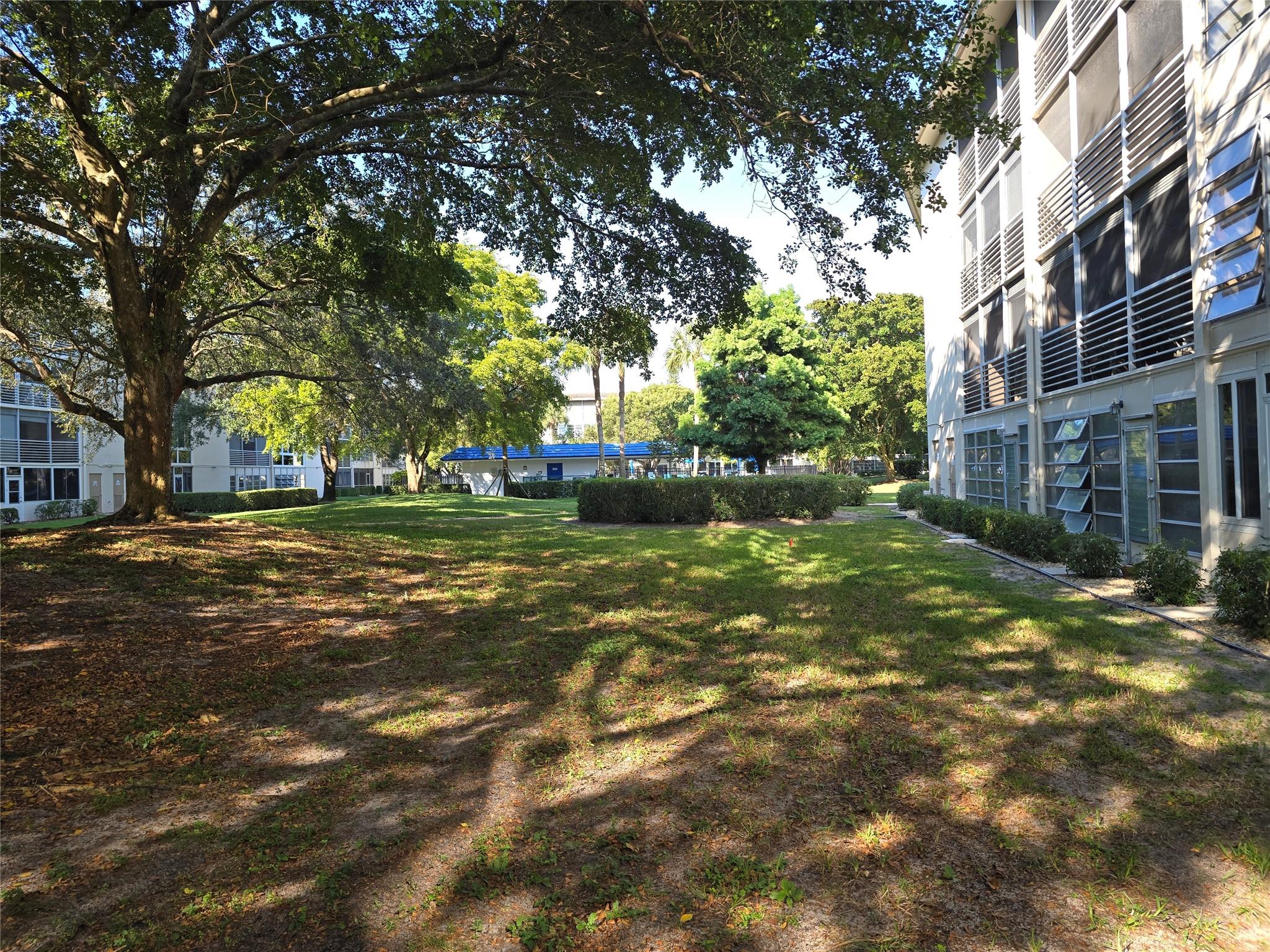 Lucaya Village II-D - Residential