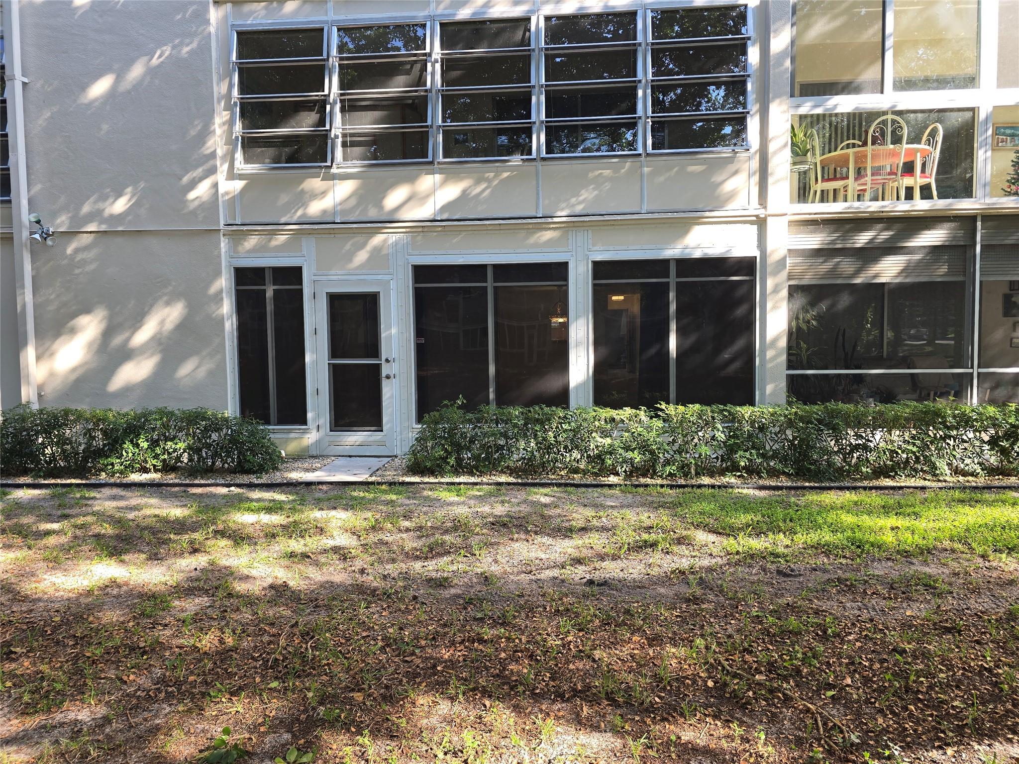 Lucaya Village II-D - Residential