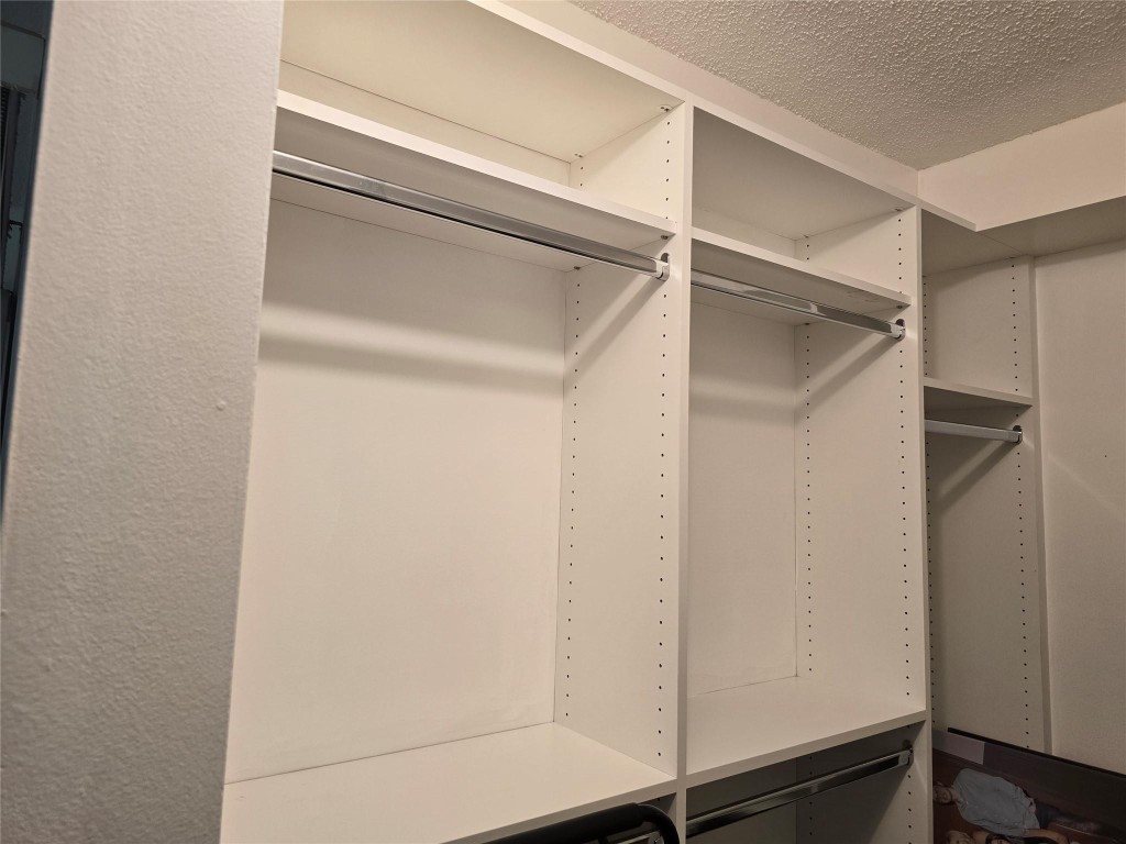 Lucaya Village II-D - Residential