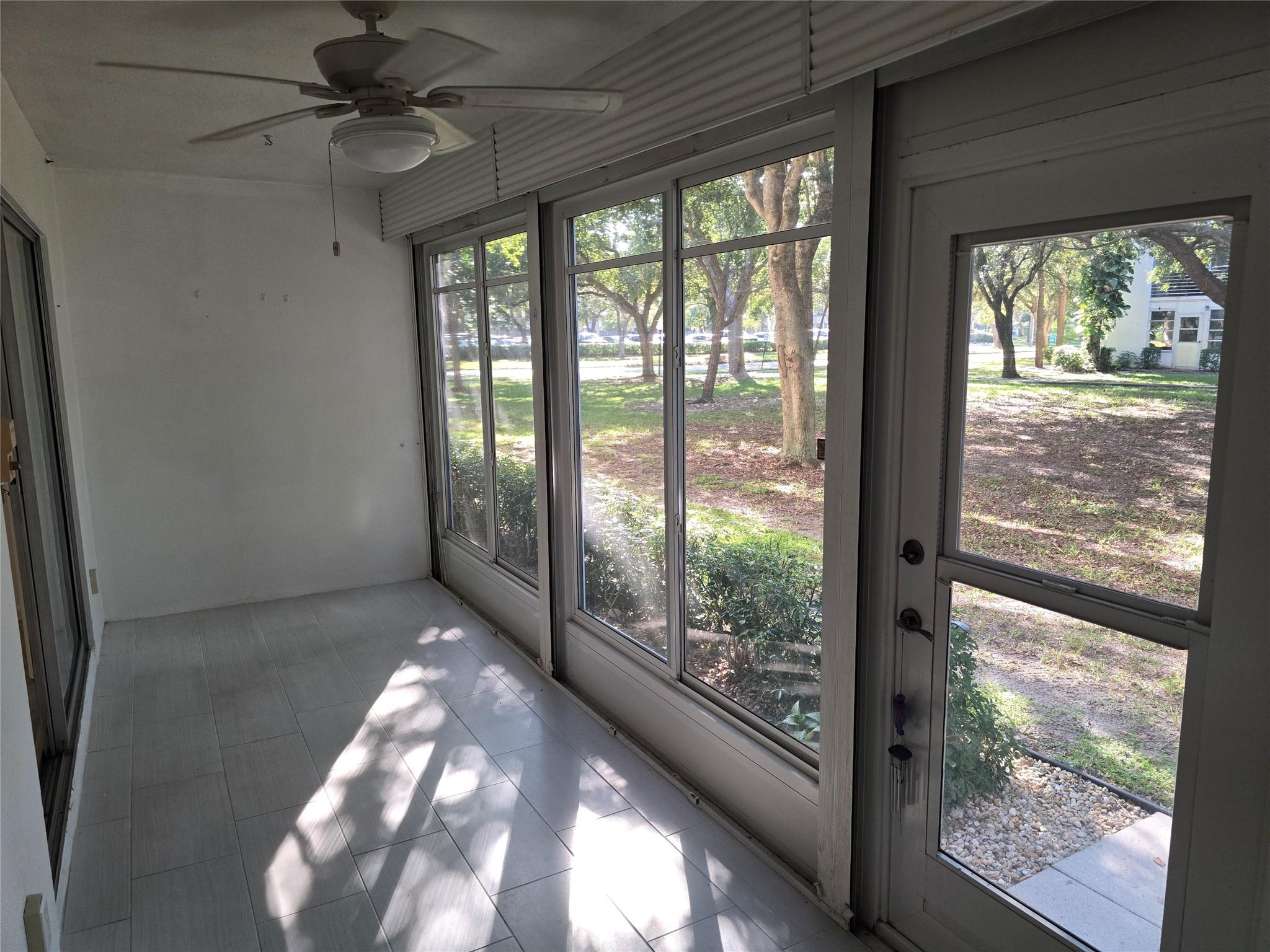 Lucaya Village II-D - Residential