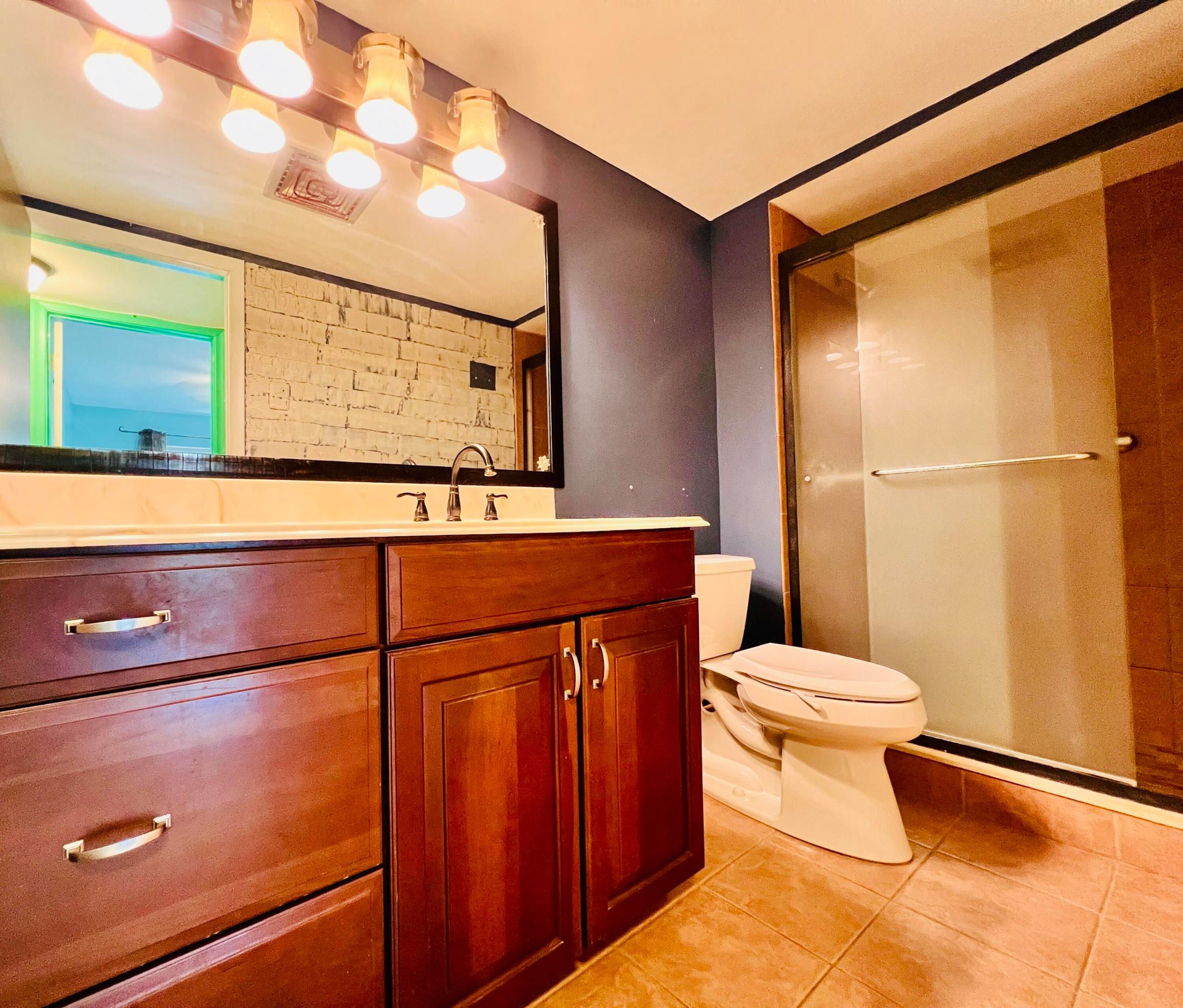 CENTURY VILLAGE - WELLINGTON CONDOS - Residential