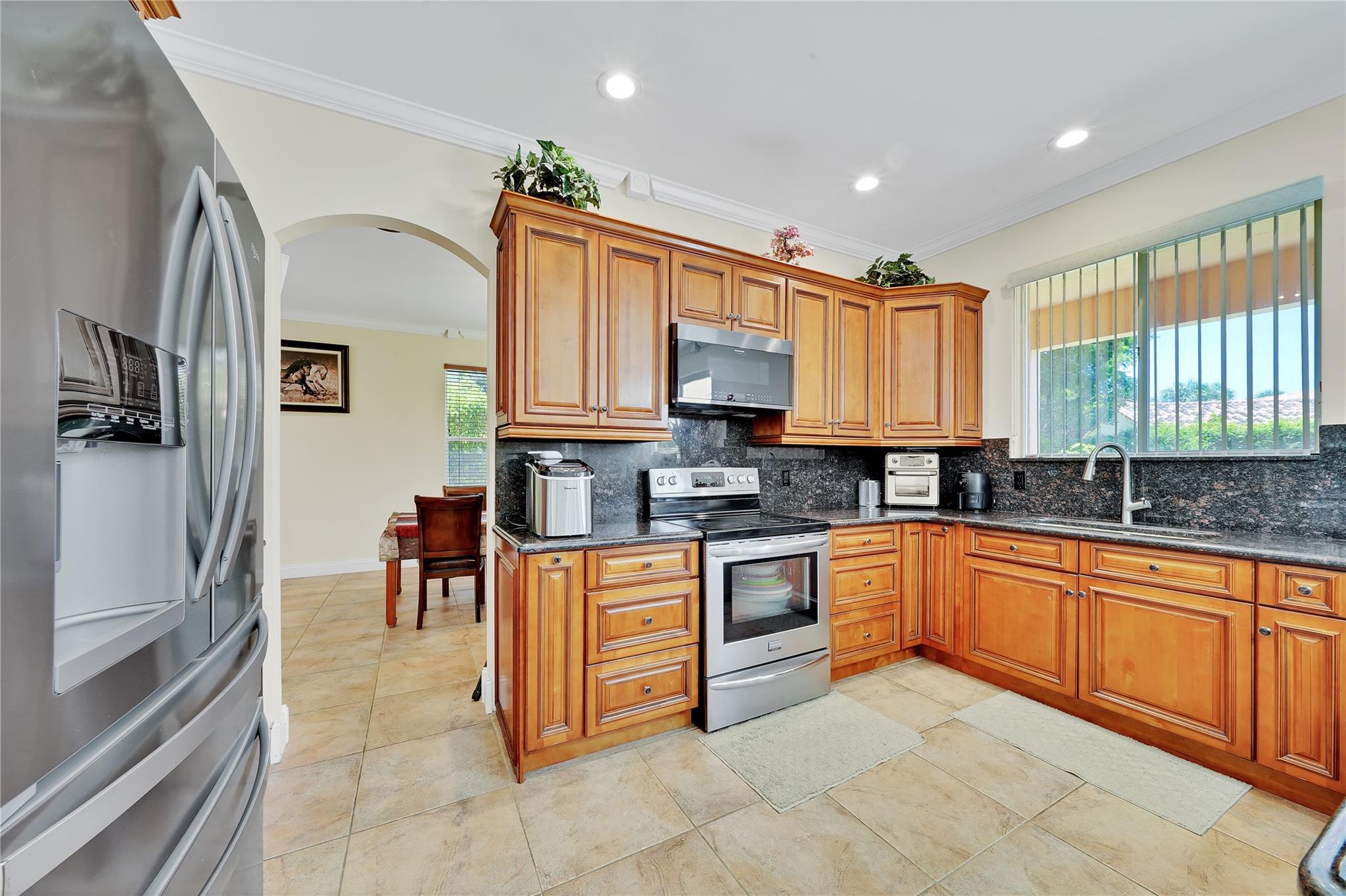 Photo 16 of 60 of 7500 Ladson Ter house