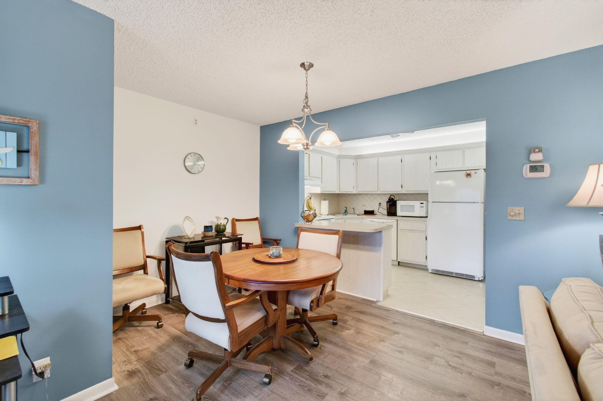 PINE RIDGE SOUTH IV CONDO - Residential