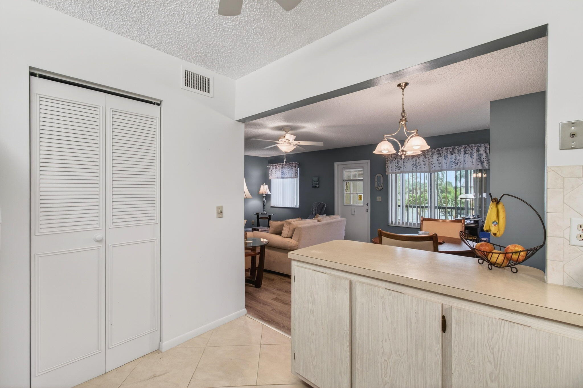 PINE RIDGE SOUTH IV CONDO - Residential