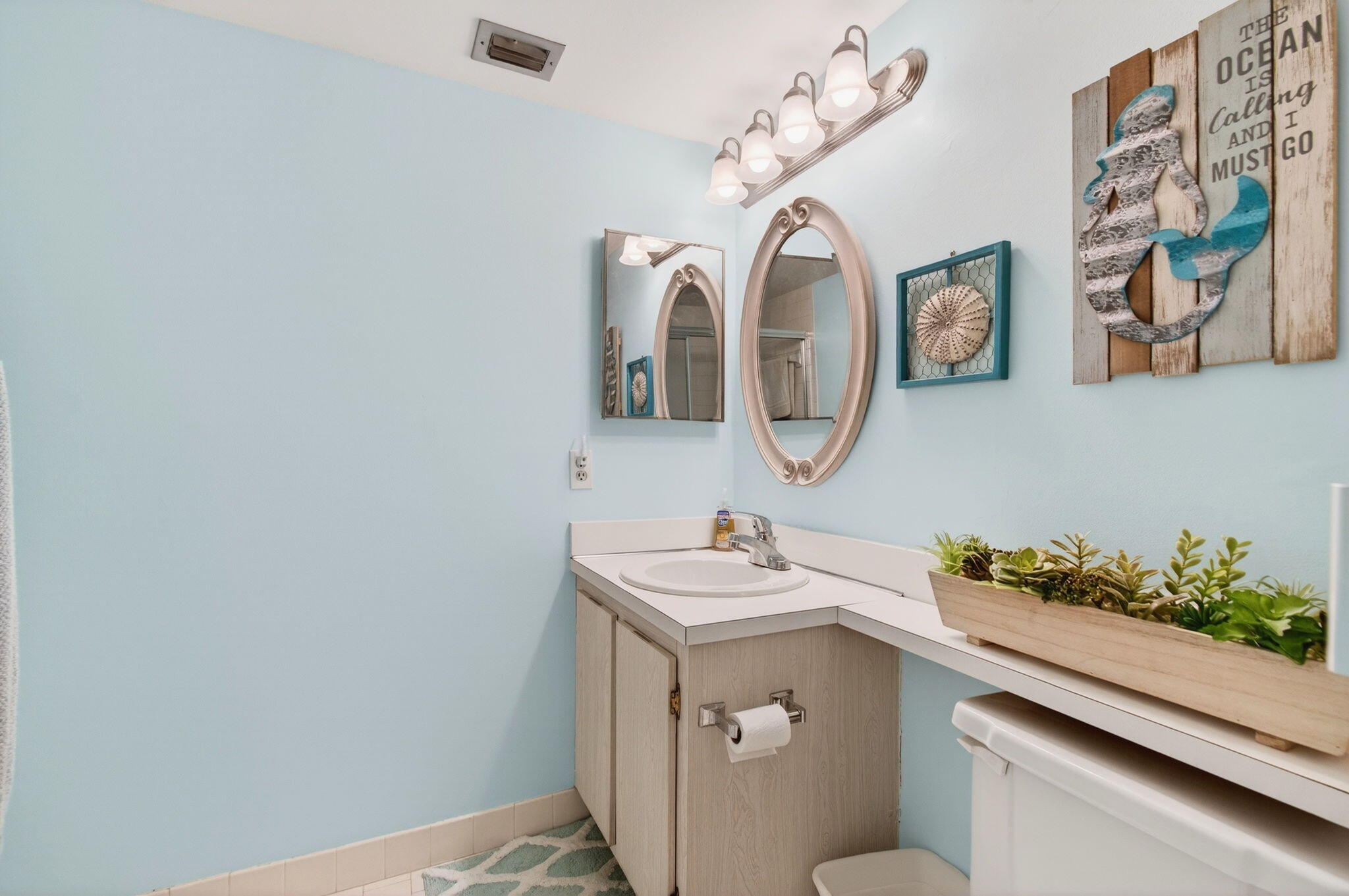 PINE RIDGE SOUTH IV CONDO - Residential